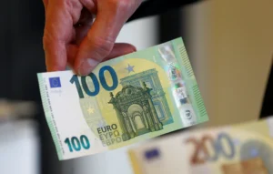 euro banknotes for sale